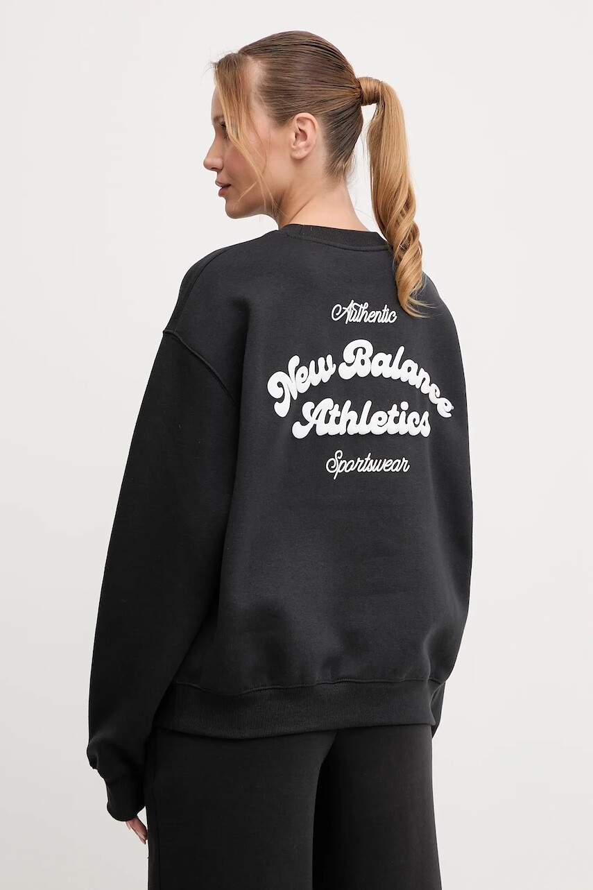 Mikina New Balance čierna farba, s nášivkou, WT53516BK