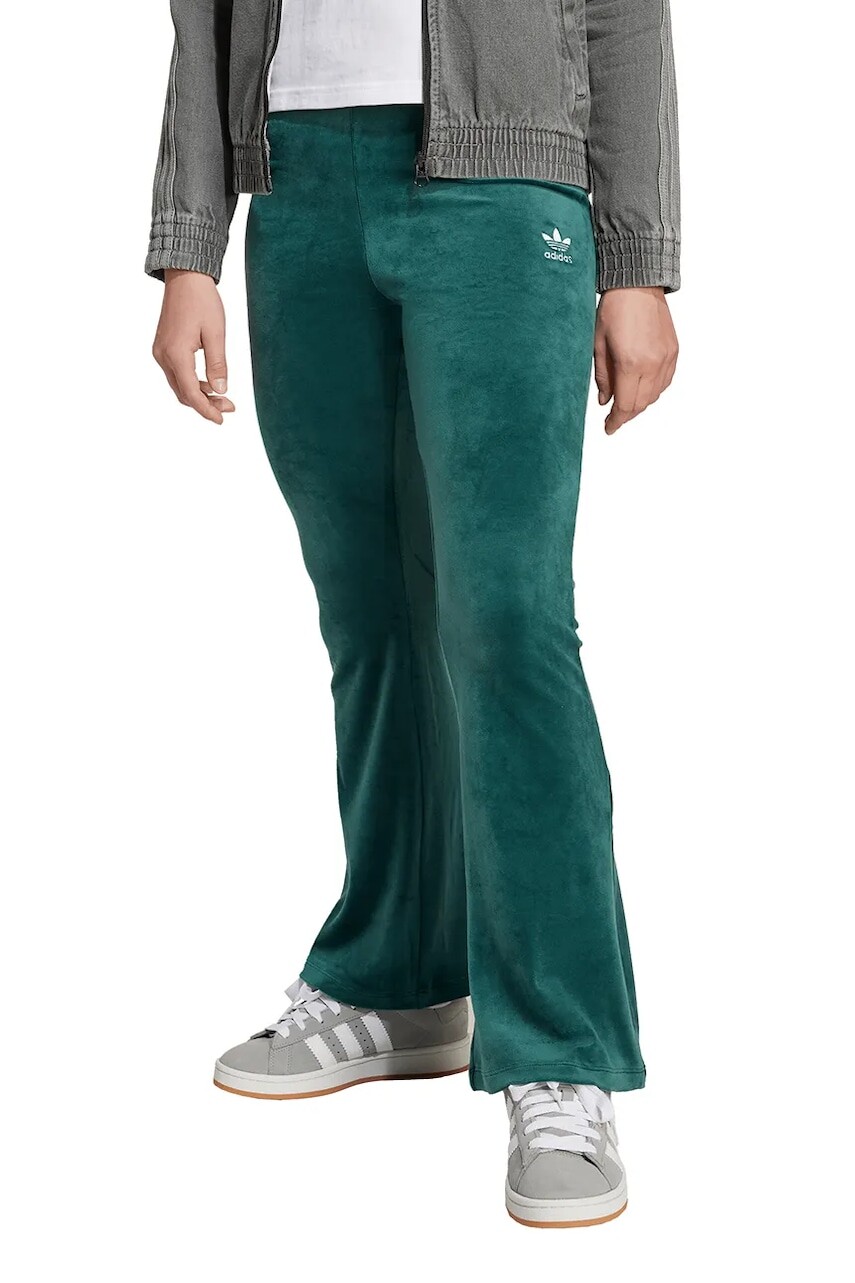 Detské tepláky adidas Originals zelená farba, jednofarebné, JX2841