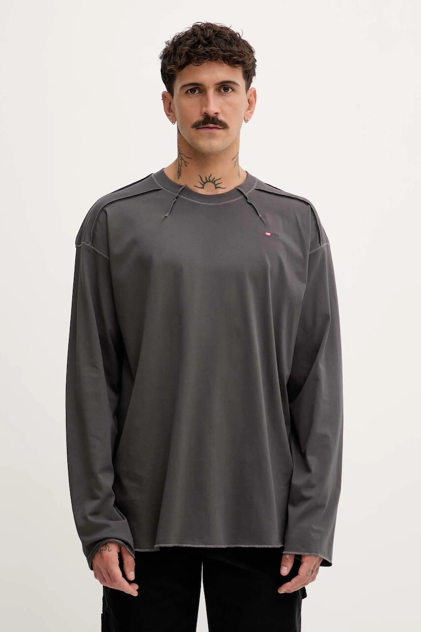 Bavlnené tričko s dlhým rukávom Diesel T-CRAHOR-BOXT-LS-T1 šedá farba, jednofarebné, A19464.0NIAX