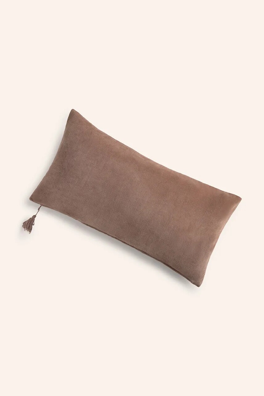 Dekoratívna bavlnená obliečka na vankúš Calma House Velour 30 x 60 cm hnedá farba
