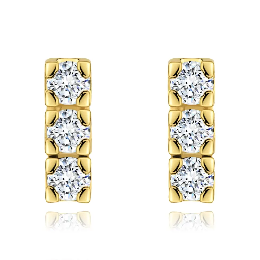 Zlaté puzetové náušnice 9K s tromi čírymi zirkónmi v línii
