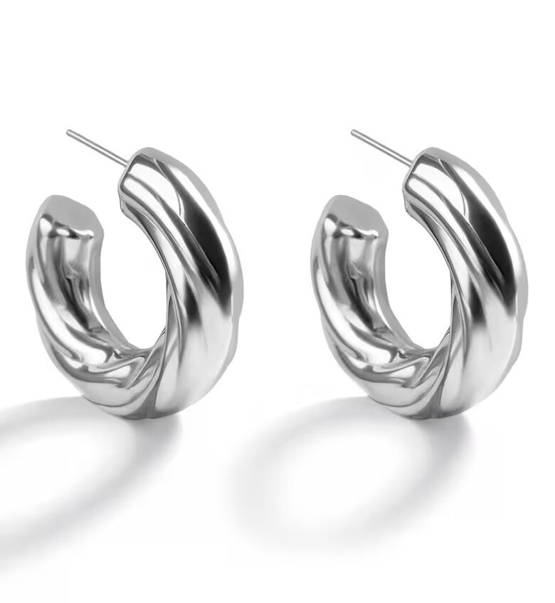 Marc Malone Moderné oceľové kruhy Celeste Silver Earrings MCE250192S