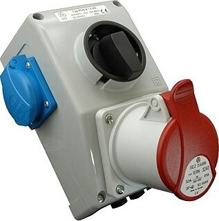 SEZ-CZ Minizásuvková rozvodnice s vypínačem (0-1) 1 × 1653 + 2 × 230 V, IP 44