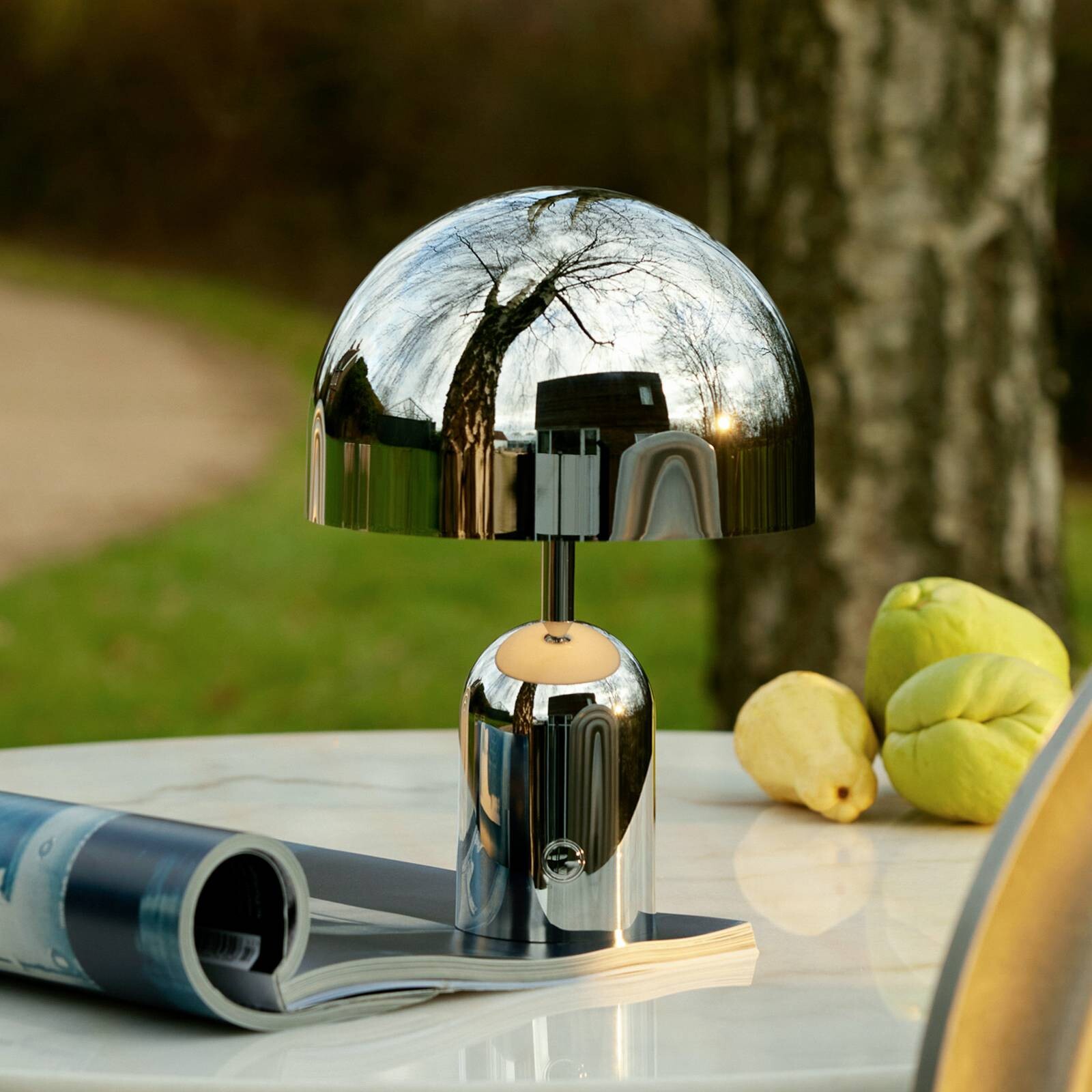 stolová LED lampa Beat od Tom Dixon, hliníková farba, výška 53 cm