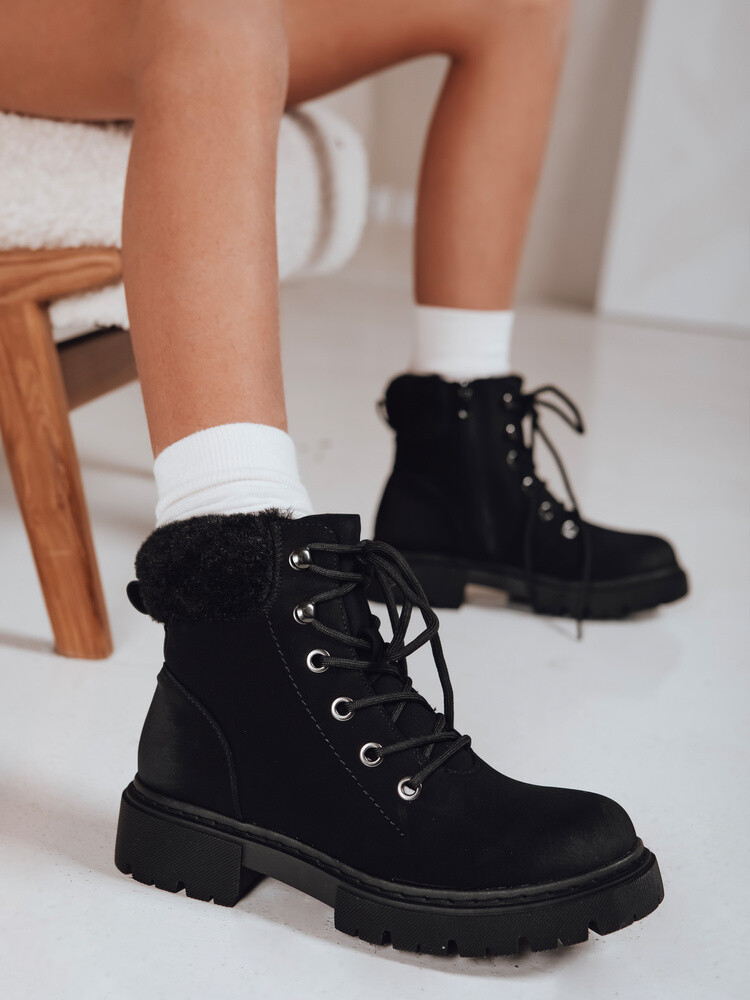 Čierne členkové topánky s kožušinou