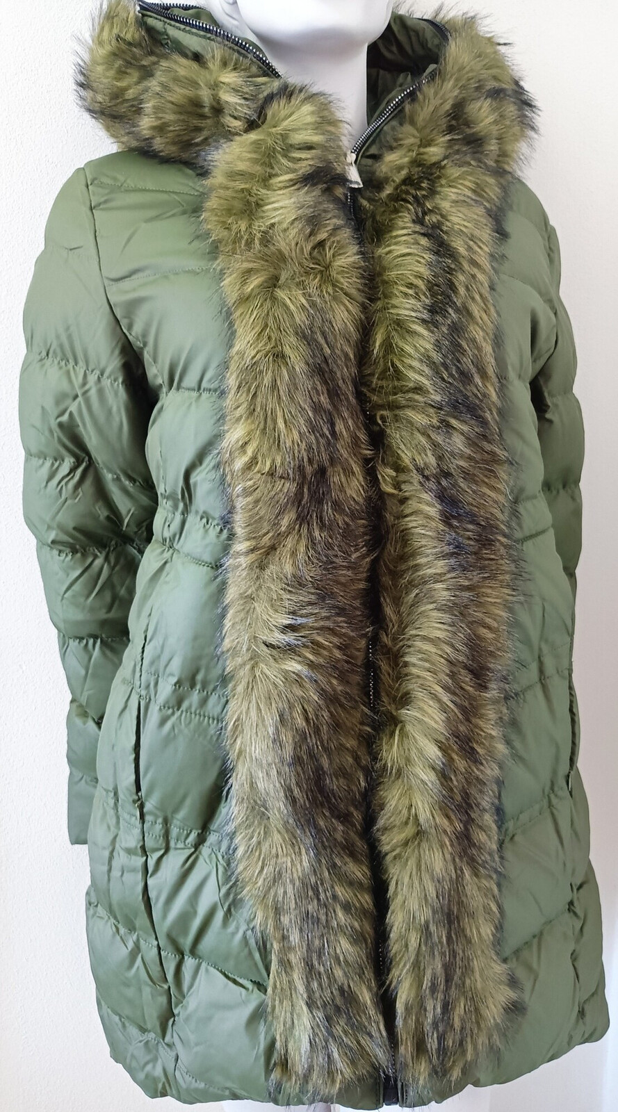 Dámska zimná bunda s kožušinou W749 zelená - Goodlooking XXL