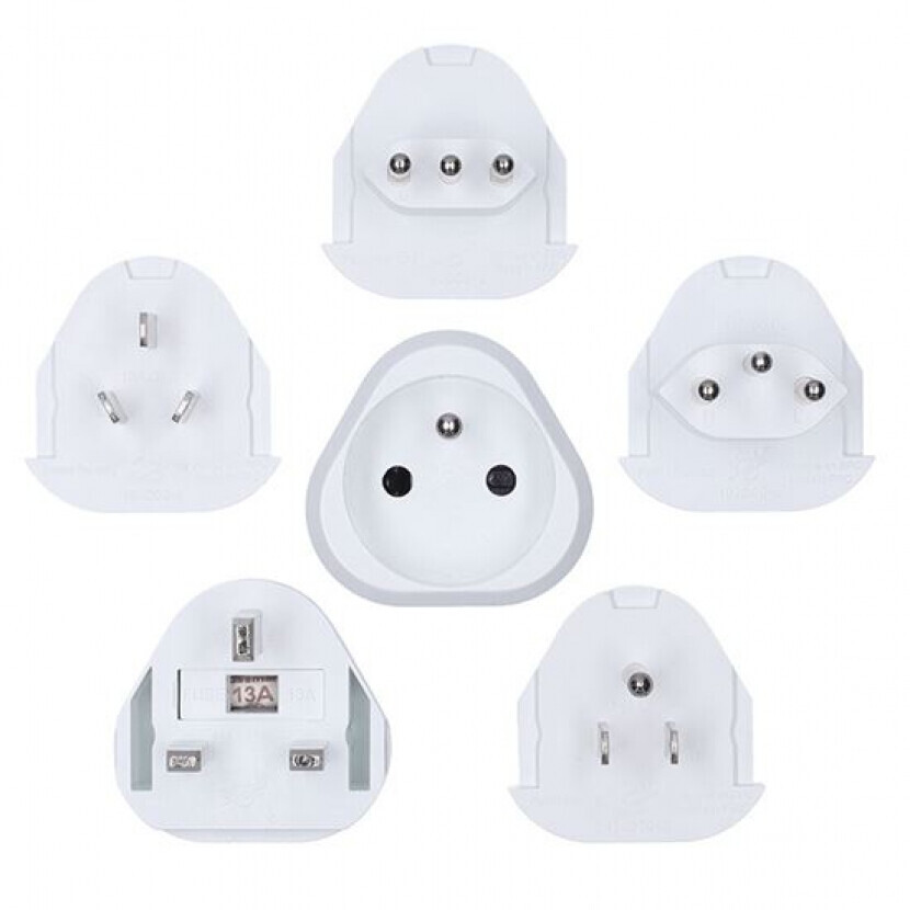 Cestovný adaptér (redukcia) univerzálny uzemnený - biely