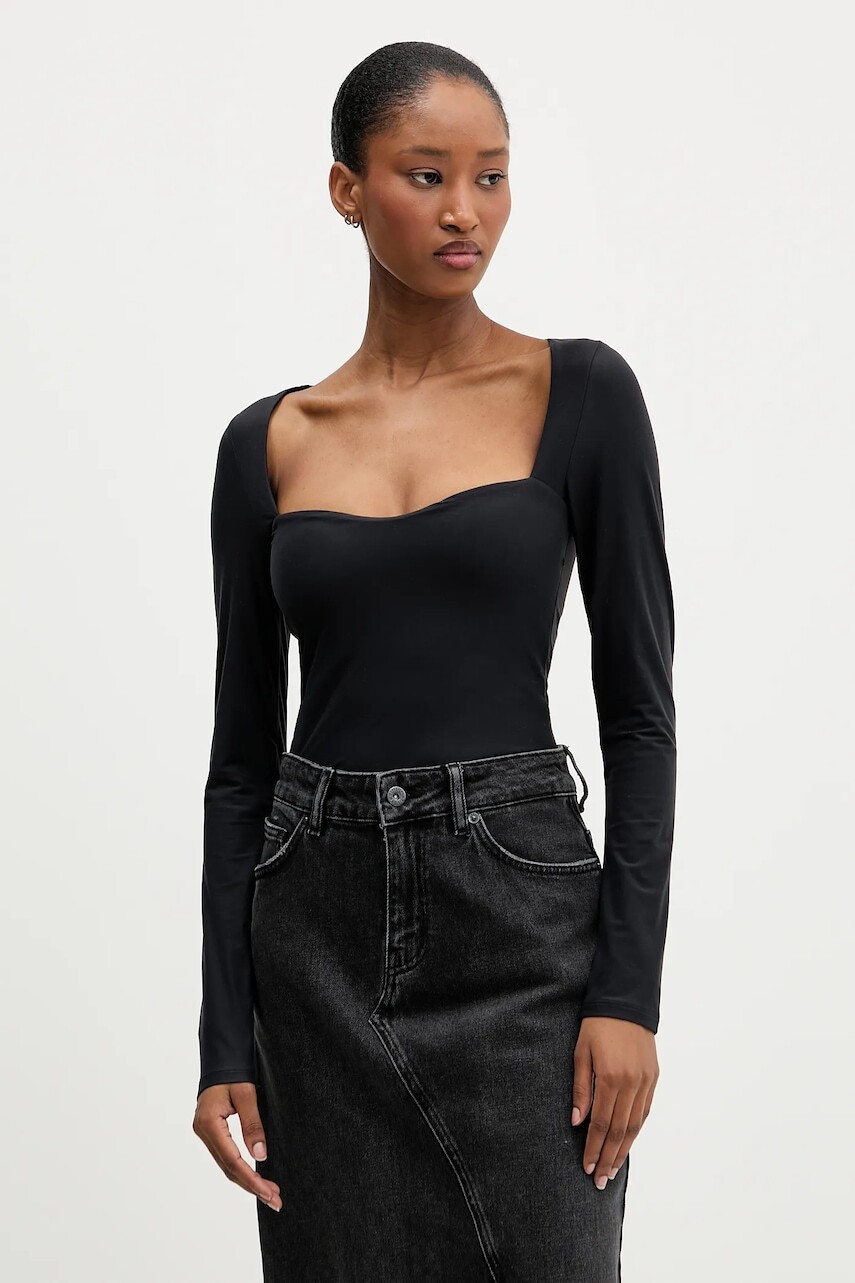 Body Abercrombie & Fitch čierna farba, jednofarebná, KI139-5868-900