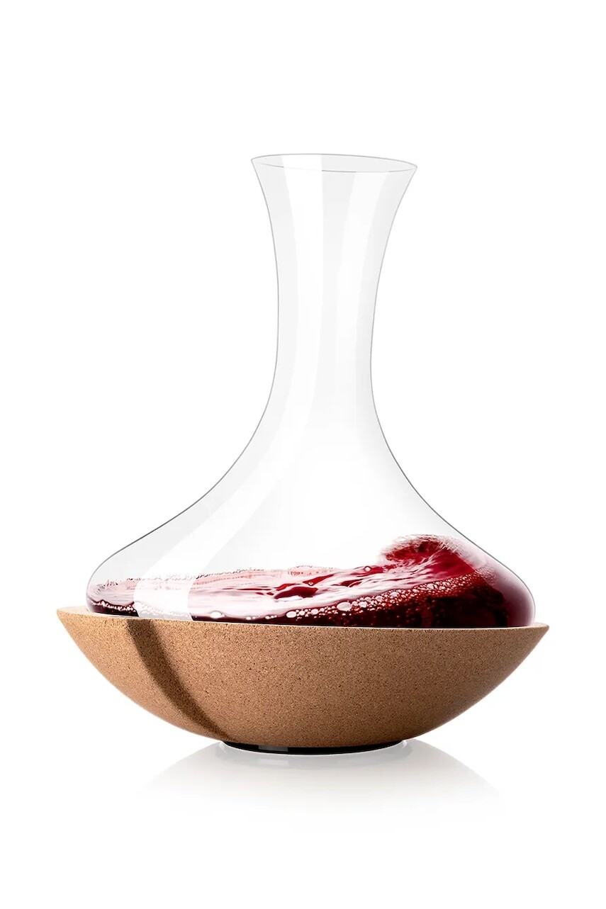 Karafa na víno Vacu Vin Swirling Carafe priehľadná farba