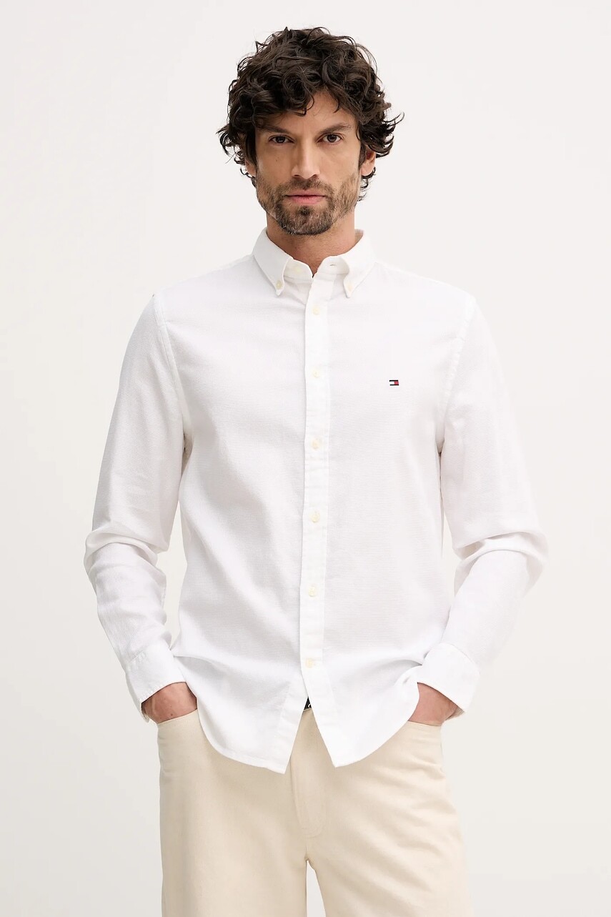 Bavlnená košeľa Tommy Hilfiger biela farba, regular, s golierom button-down, MW0MW41684