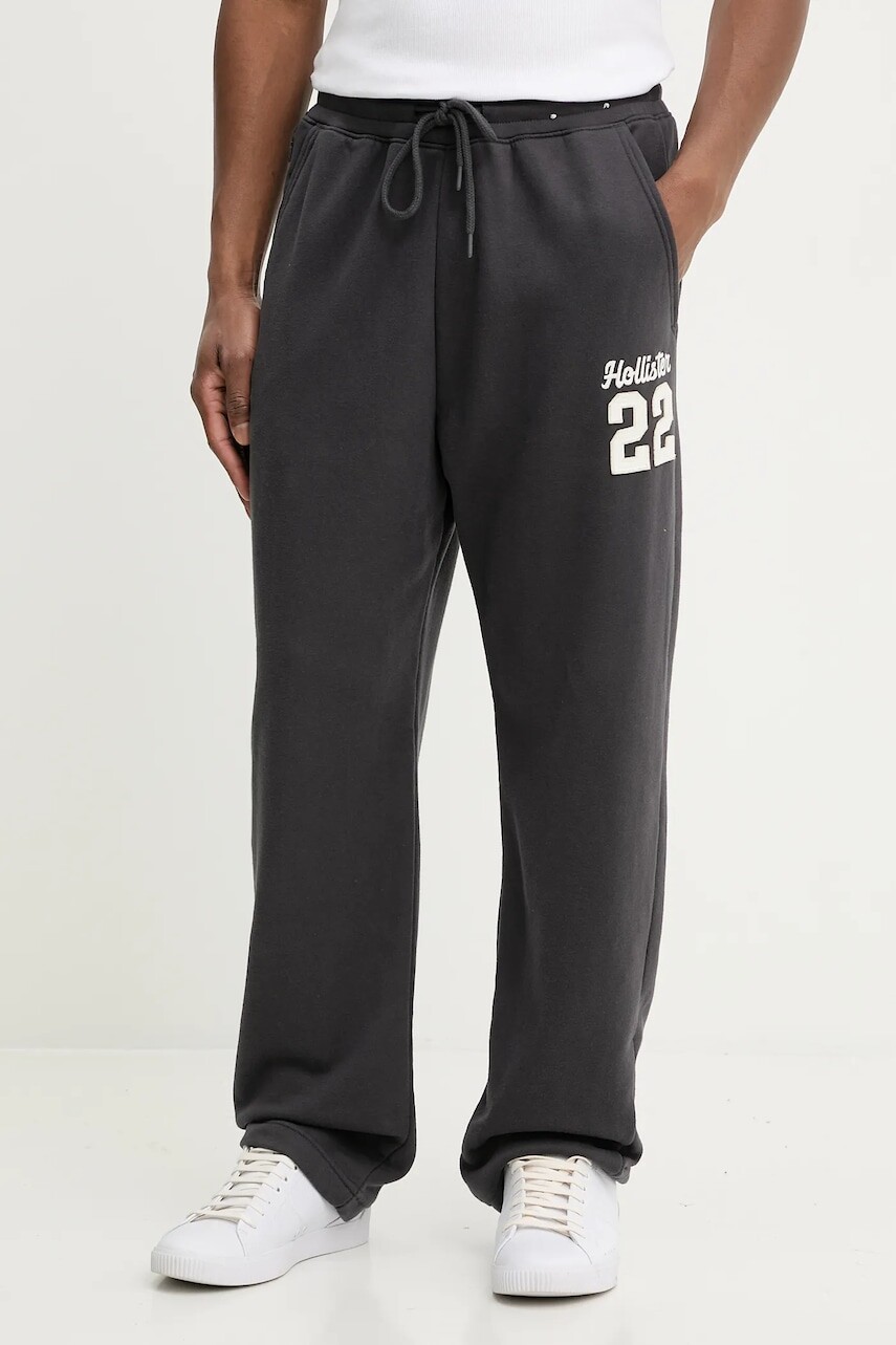 Tepláky Hollister Co. šedá farba, s nášivkou, KI334-5170-901