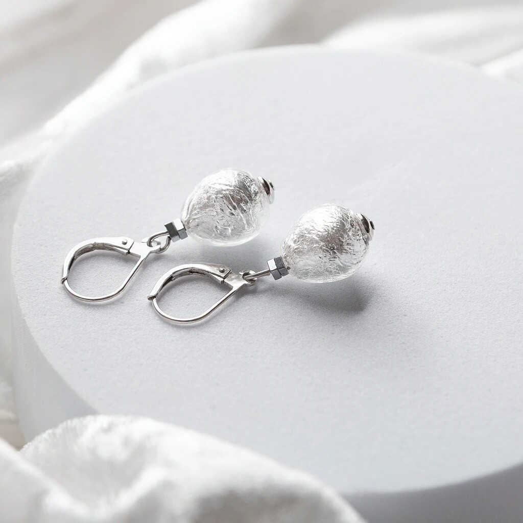 Lampglas Oslnivé náušnice Moon Nude s rýdzim striebrom v perlách ENM4/AG/RHO