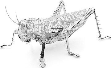 Metal Earth Kobylka zelená