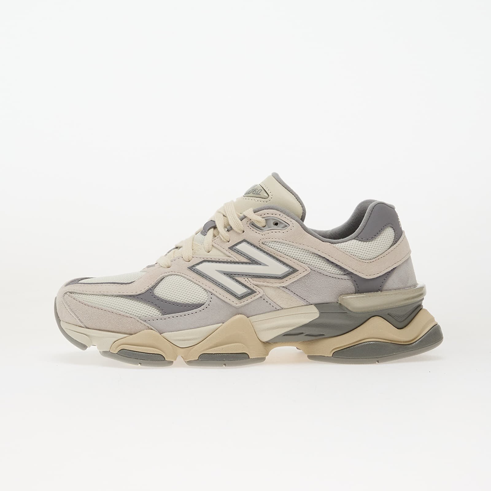 Tenisky New Balance 9060 Beige/ Sea Salt EUR 44