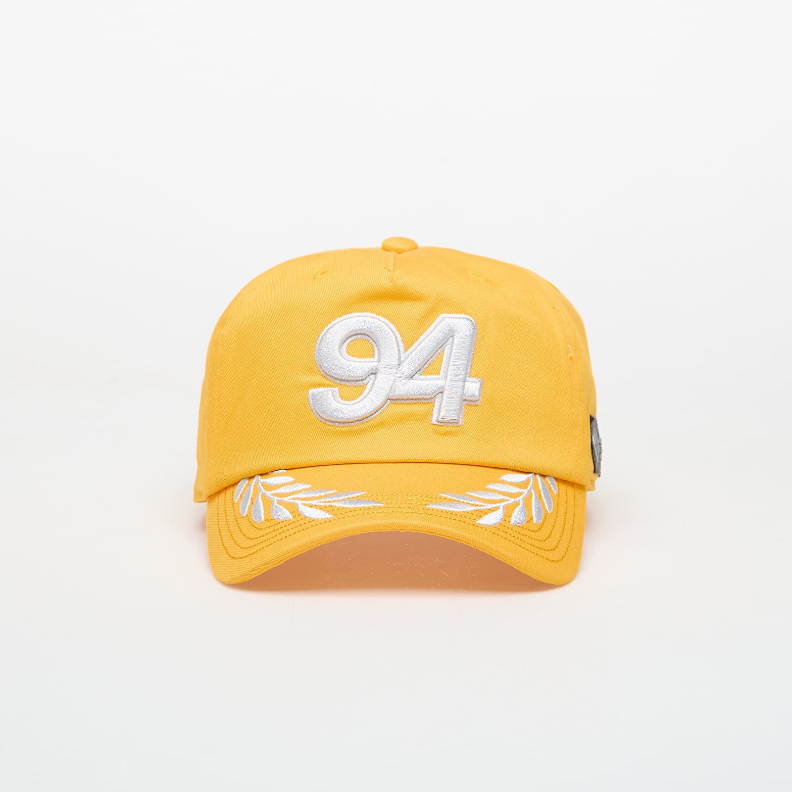 Šiltovka adidas x Bad Bunny x Mercedes - AMG Petronas Formula One Team Race Cap Collegiate Gold OSFM
