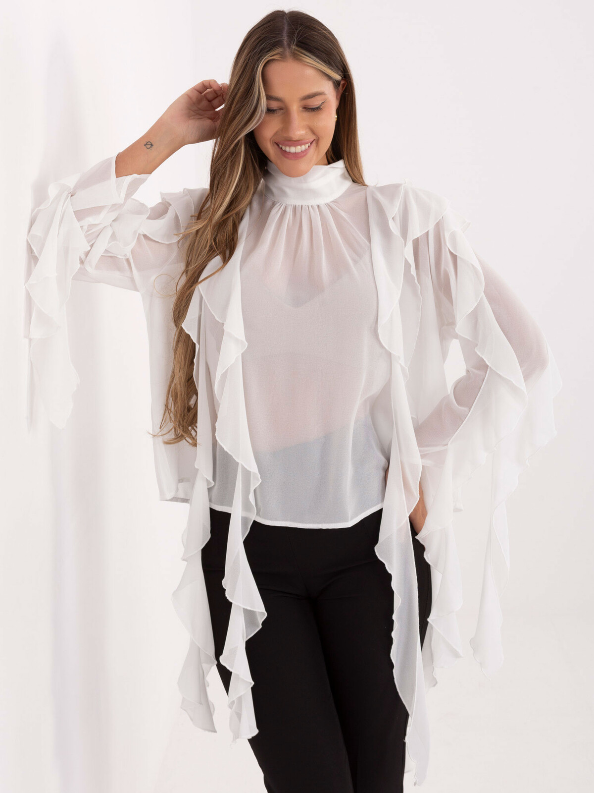 Šifónová blúzka s volánmi