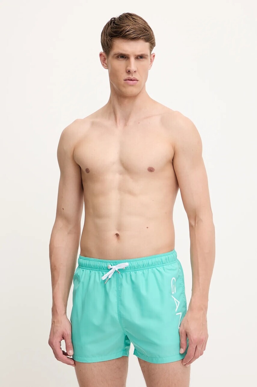 Plavkové šortky Gant červená farba