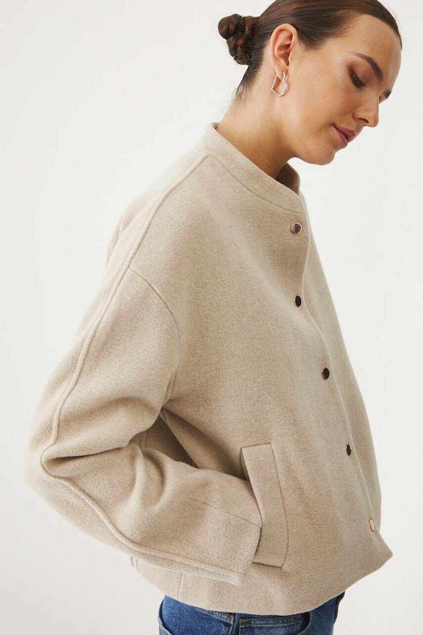 Bunda s prímesou vlny Medicine dámska, béžová farba, prechodná, oversize