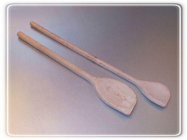 MAKRO - Vareška oválna s rohom 30cm