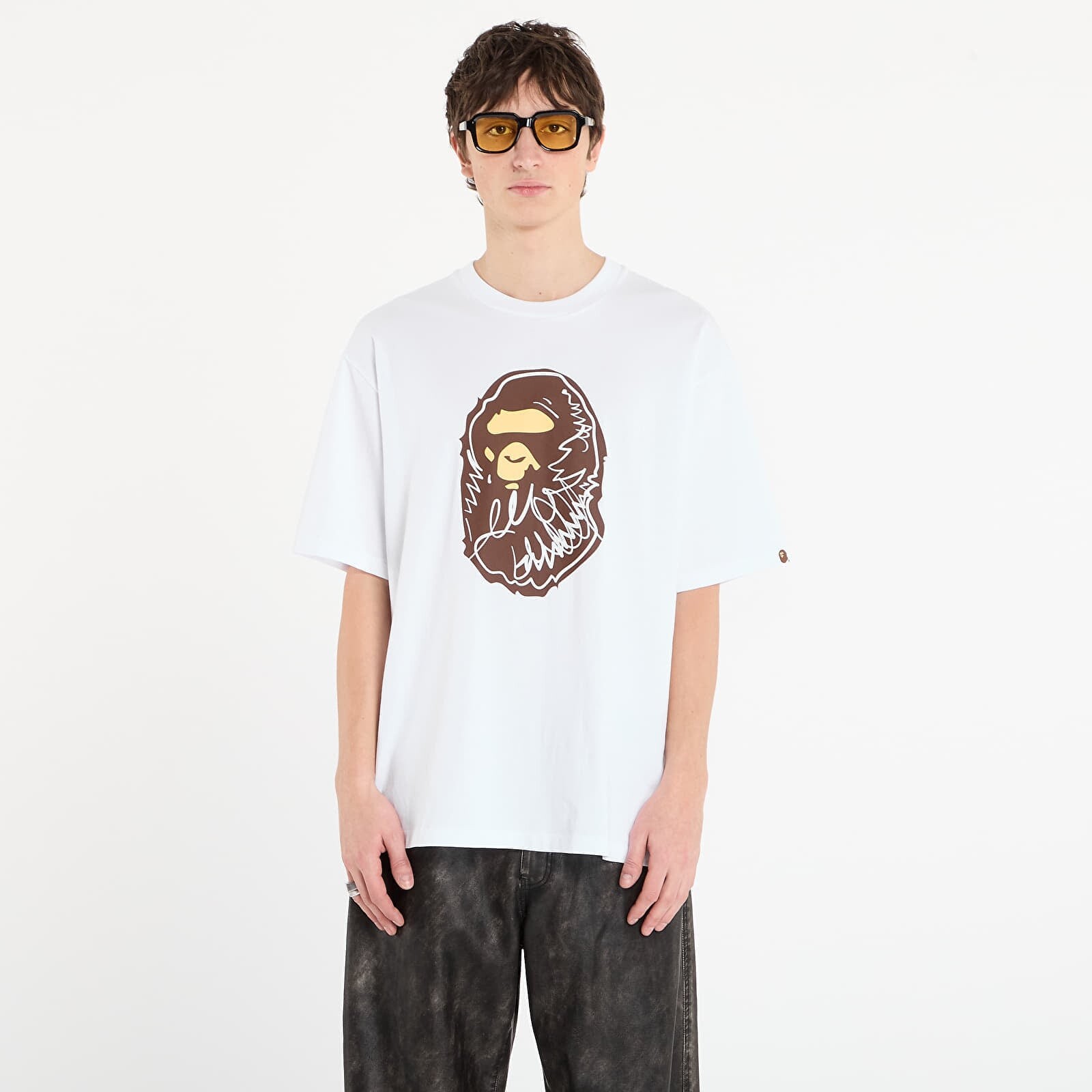 Tričko BAPE® x FOOTSHOP - Scribble Ape Tee White XXL