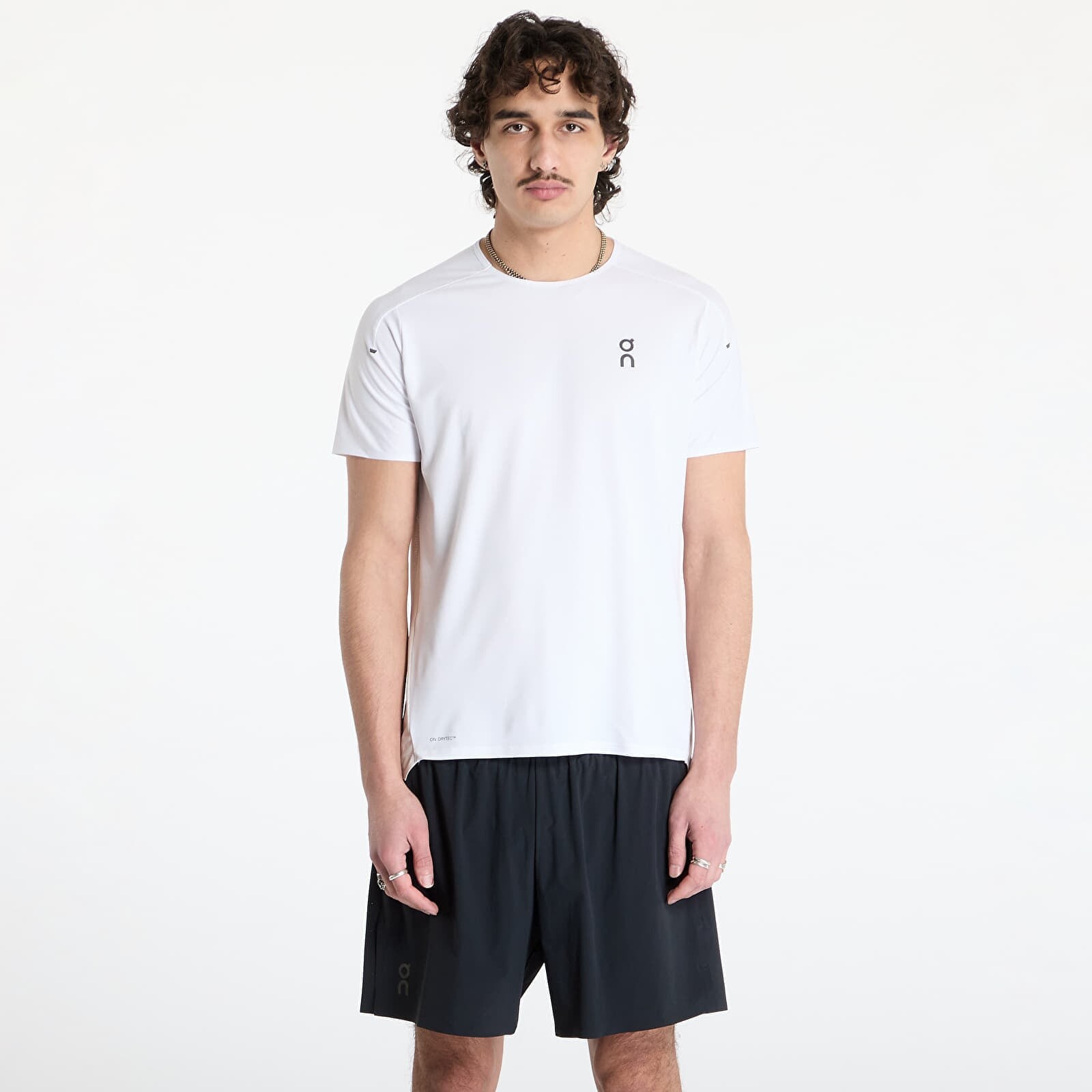 Tričko On Performance Short Sleeve Tee White/ Silver L