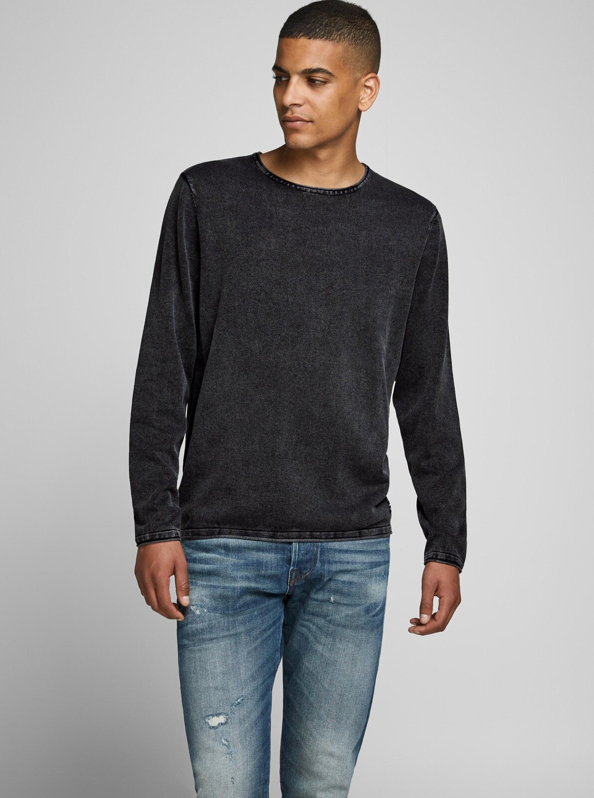 Čierny sveter Jack & Jones Leo