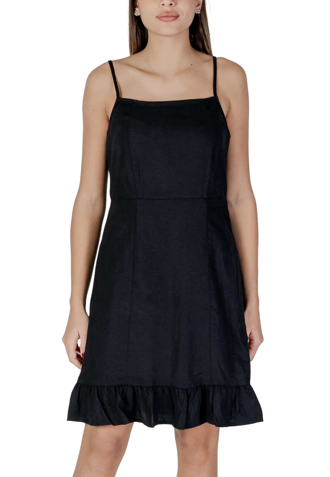 Čierne mini šaty na ramienka