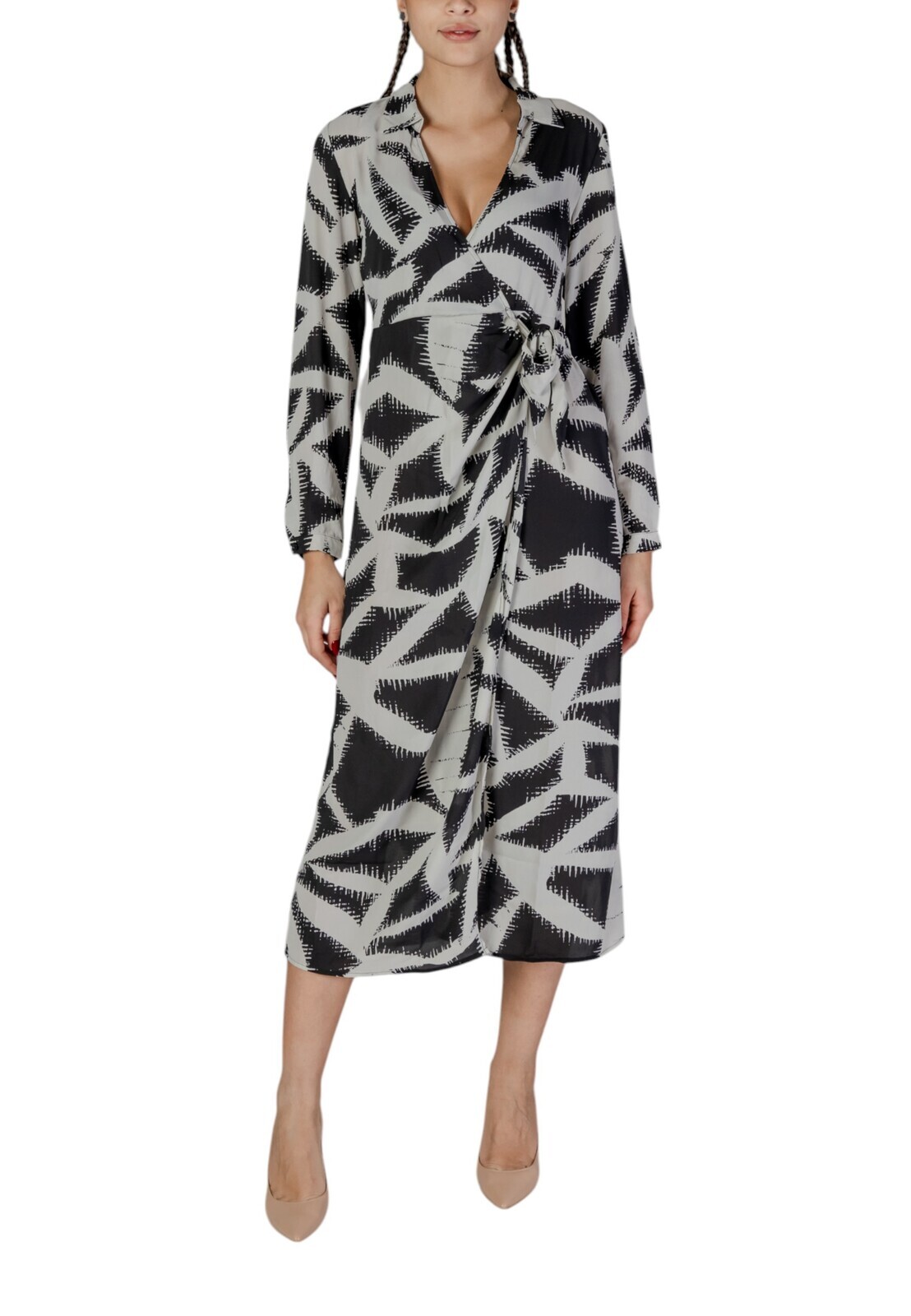 Jacqueline De Yong vzorované midi šaty