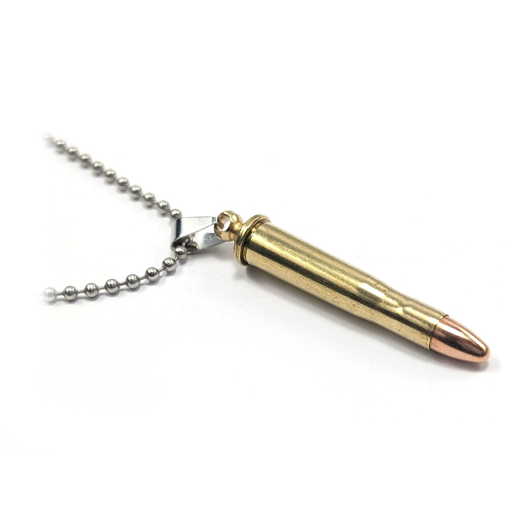 Náhrdelník s nábojom .22 Hornet a nerezovým remienkom - zlatý