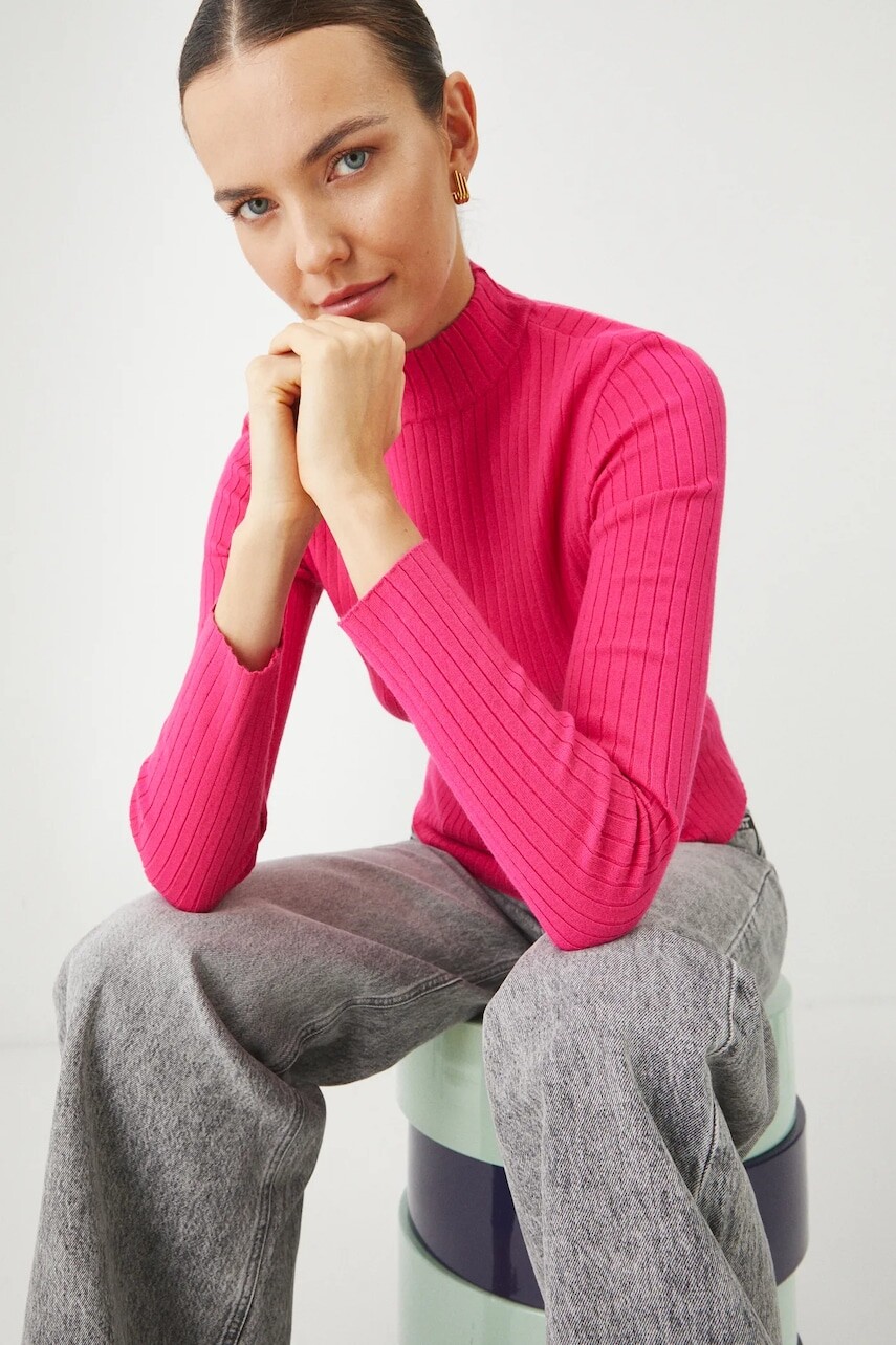 Sveter Medicine dámsky, ružová farba, tenký, s polorolákom