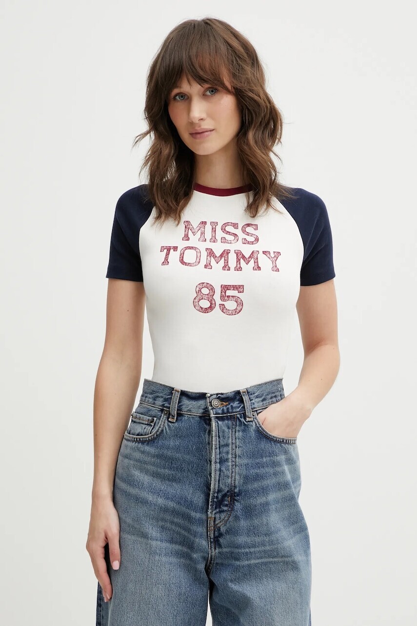 Tričko Tommy Jeans dámske, béžová farba, DW0DW22536