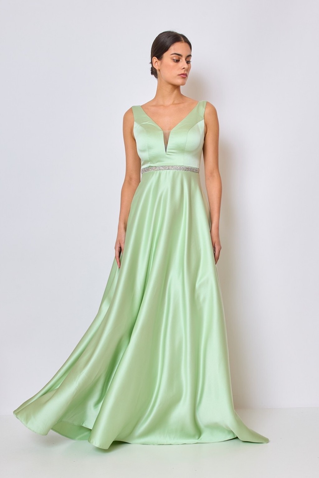 Eva & Lola Poškodený tovar - Svetlozelené spoločenské šaty s kamienkami Veľkosť: L