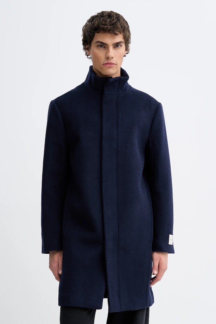 Kabát s prímesou vlny Calvin Klein tmavomodrá farba, LV04LD457G