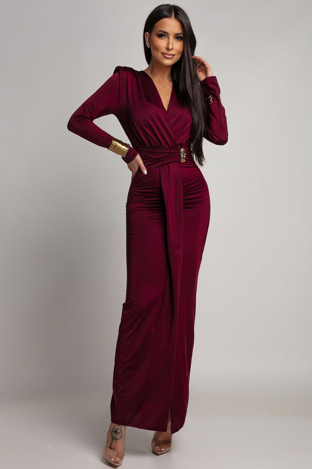 Azzurra Bordové priliehavé šaty s hlbokým výstrihom Veľkosť: UNI