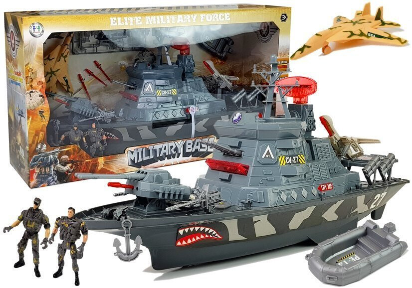 Veľká vojenská loď so zvukovými a svietiacimi efektmi