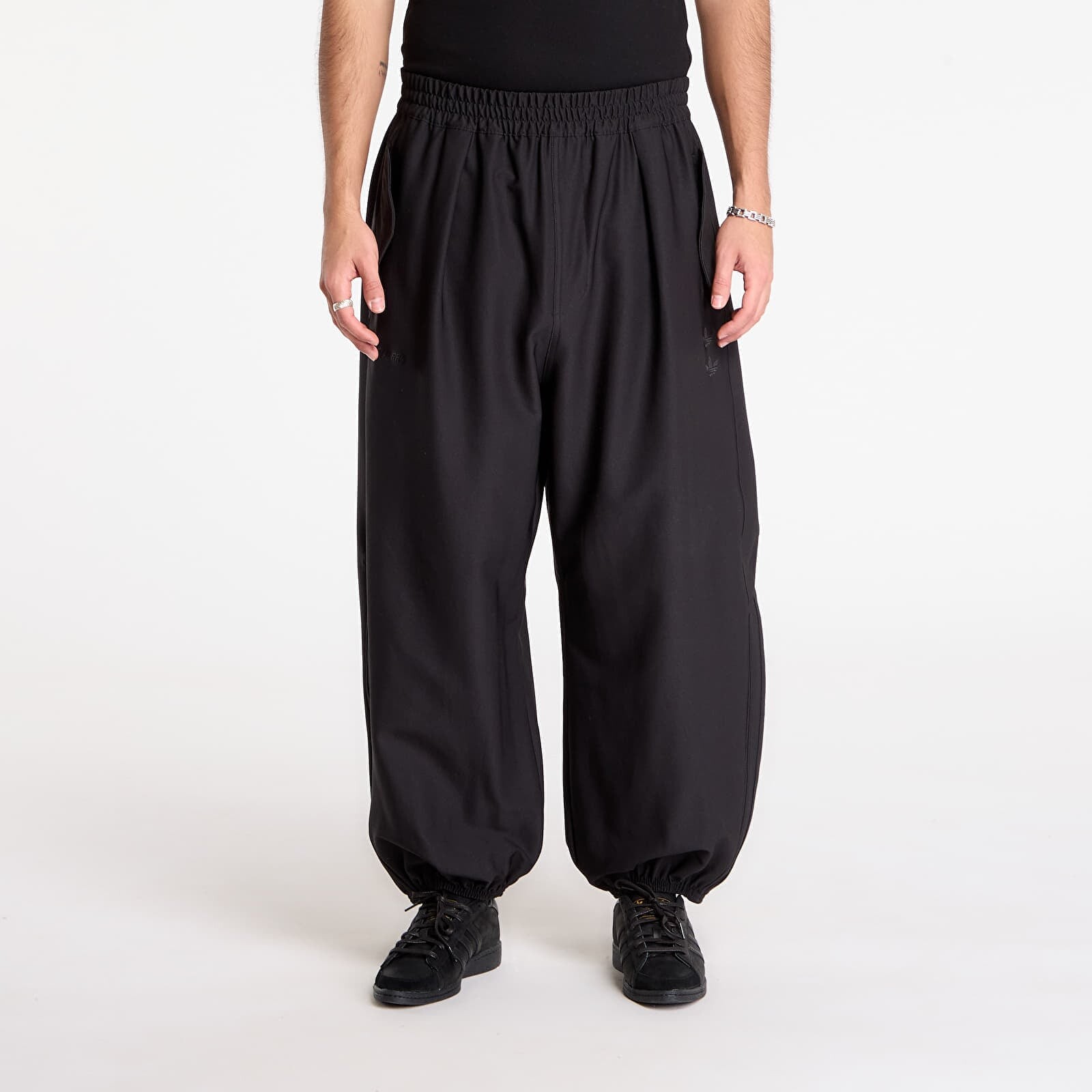 Tepláky adidas x Willy Chavarria Twill Track Pants Black XL