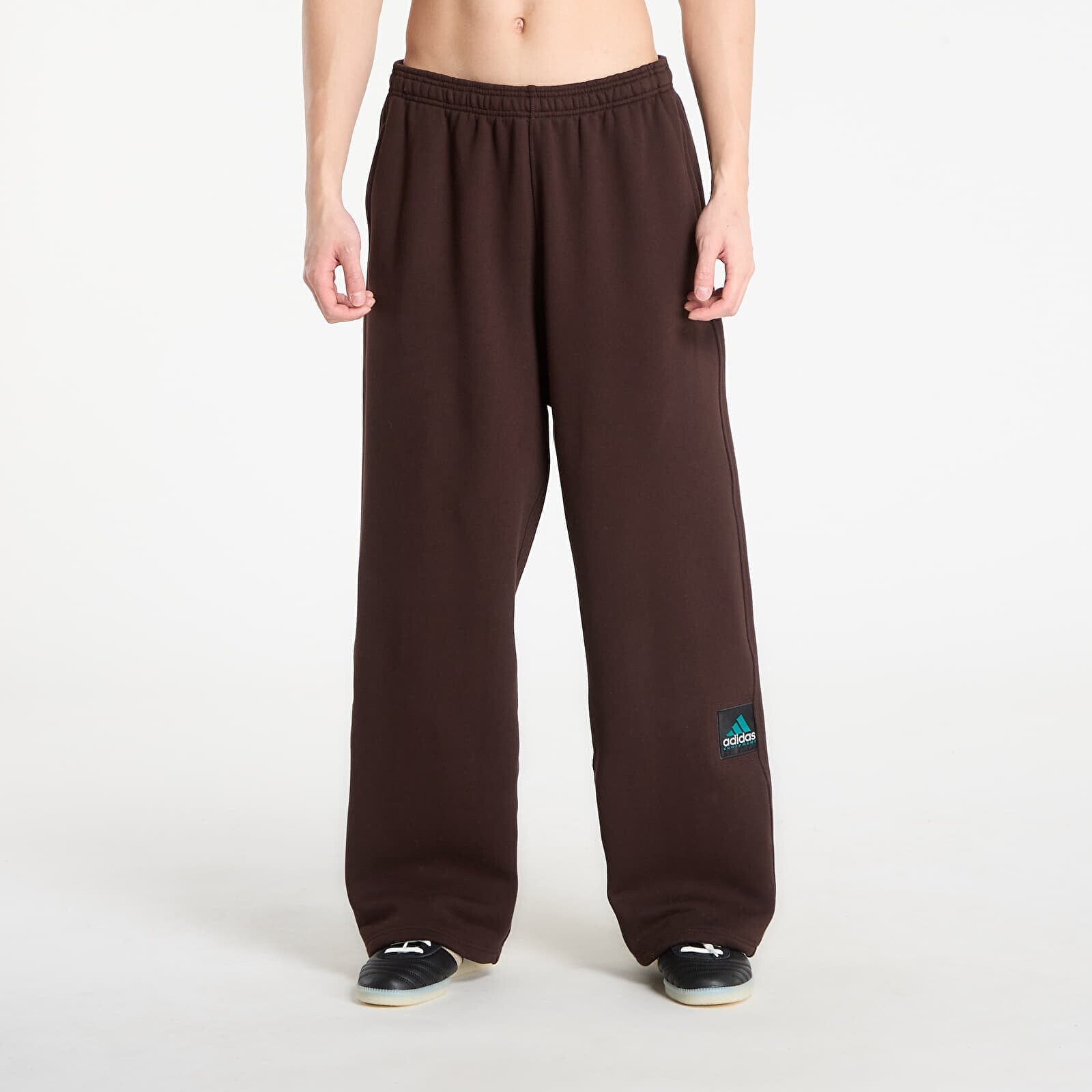 Tepláky adidas Equipment Sweatpant Auco S