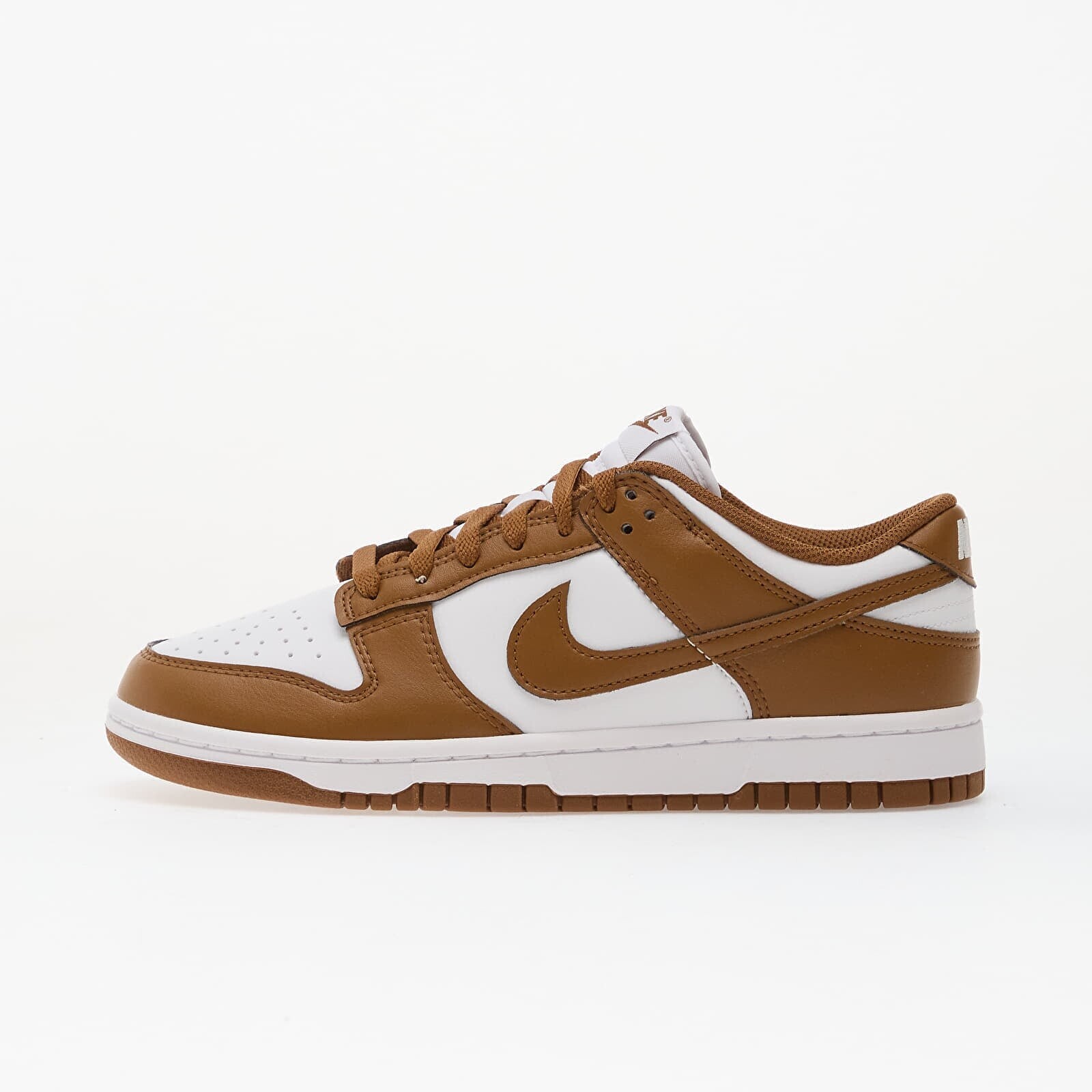 Tenisky Nike W Dunk Low Sail/ Lt British Tan-White EUR 40.5