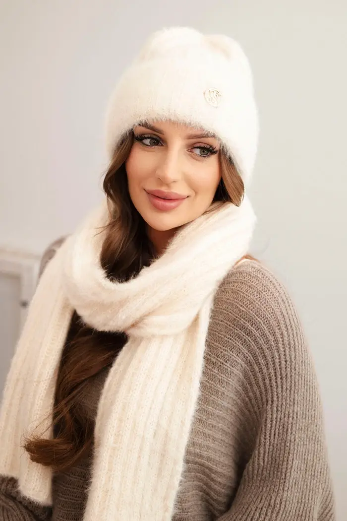 Kesi Dámsky komplet čiapka a dlhý šál z mäkkej priadze ecru