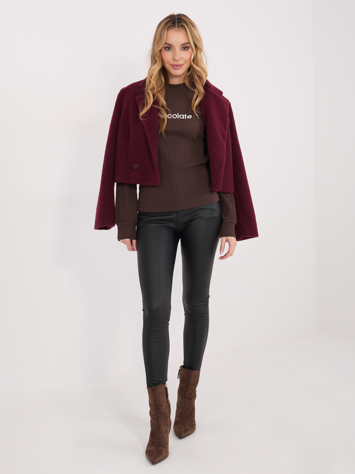 Jednofarebná hnedá blúzka