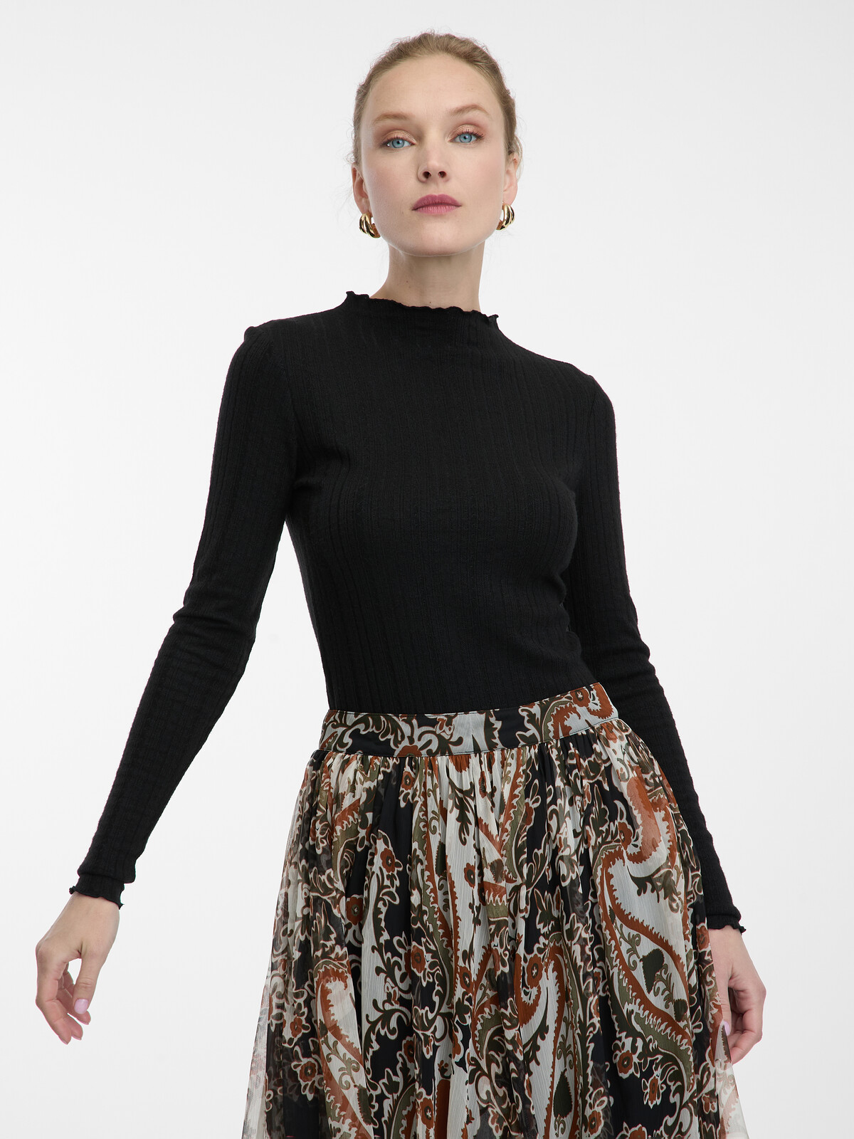 Čierne dámske tričko s rolákom