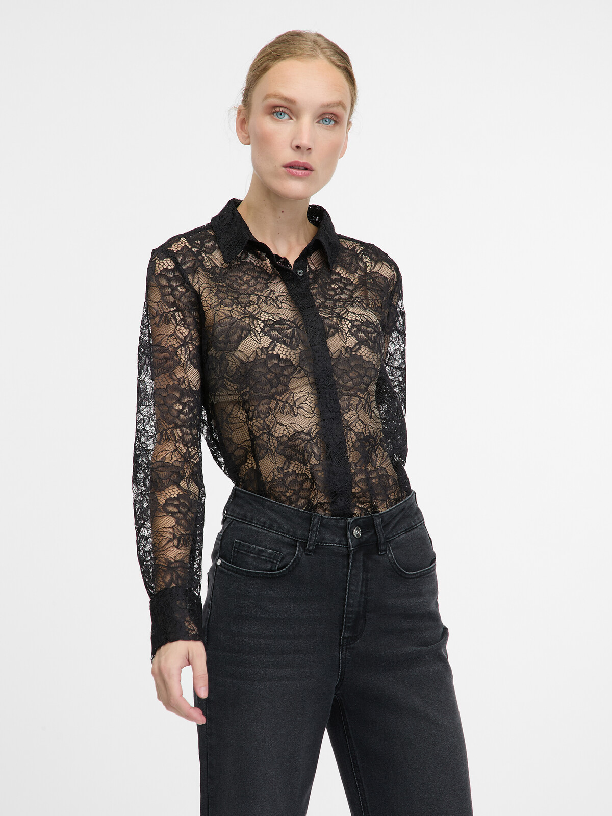 Čierna čipkovaná blúzka ORSAY
