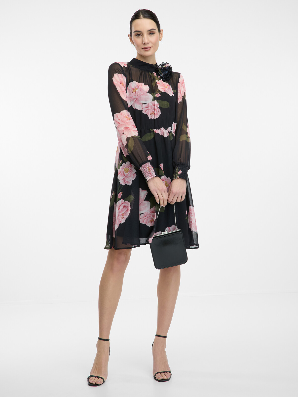 Čierne kvetinové šaty ORSAY