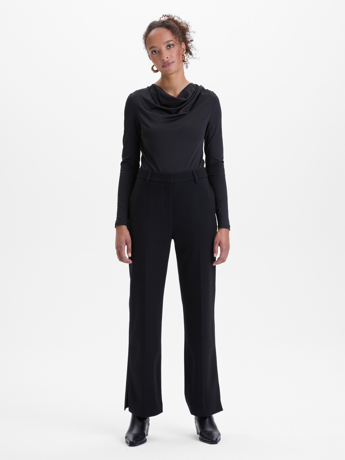 Čierne dámske rovné nohavice ORSAY