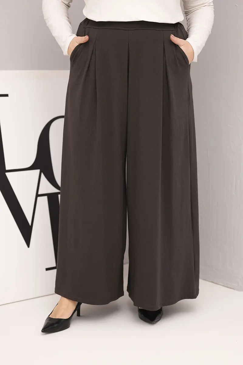 Kesi Włoski Dámske bavlnené nohavice Plus Size so širokými nohavicami a voľným strihom hnedé