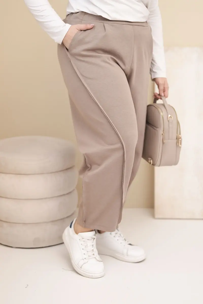 Kesi Włoski Dámske bavlnené nohavice Plus Size vo voľnom strihu s vysokým pásom fango