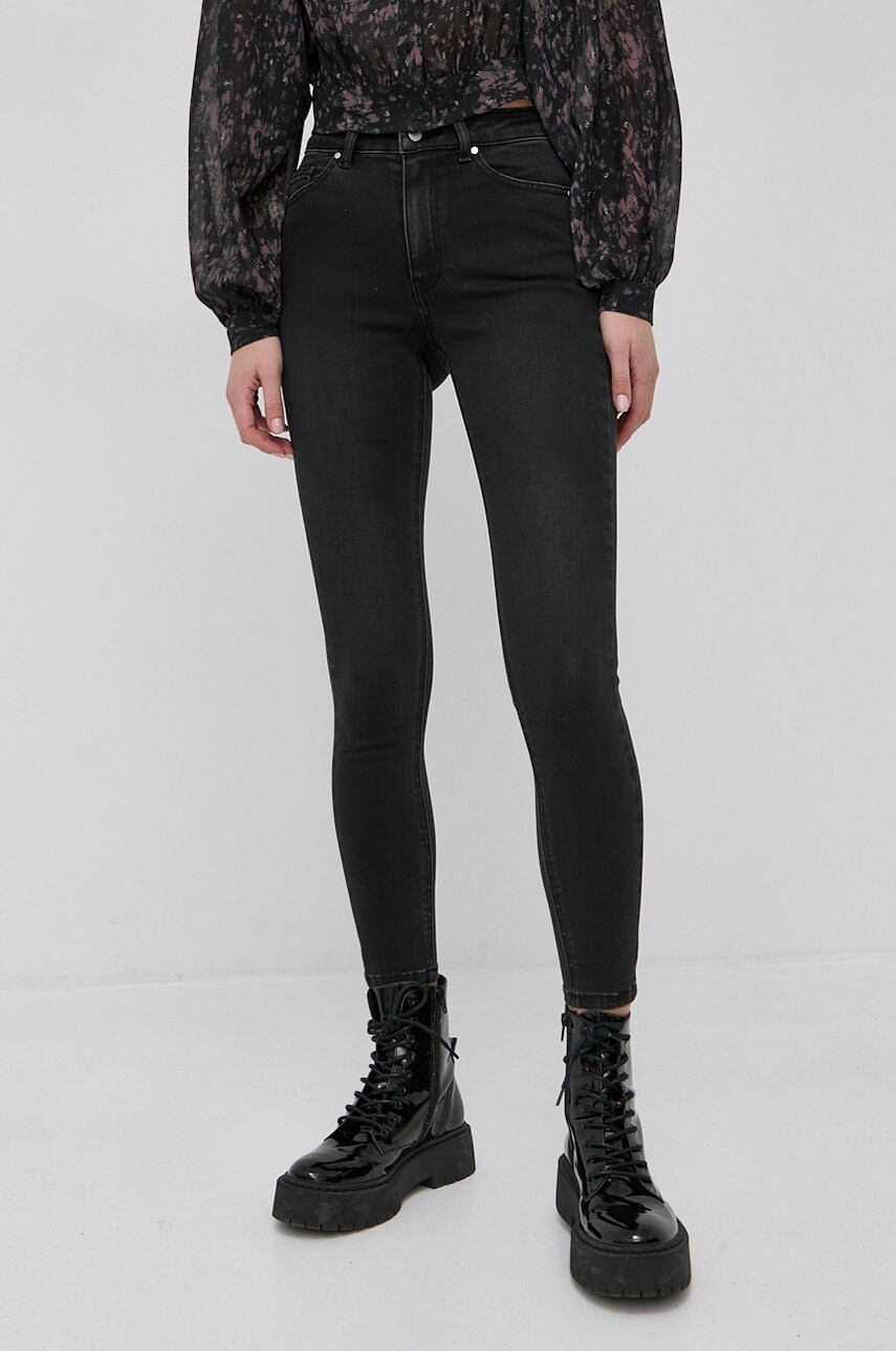 Rifle Young Poets Society