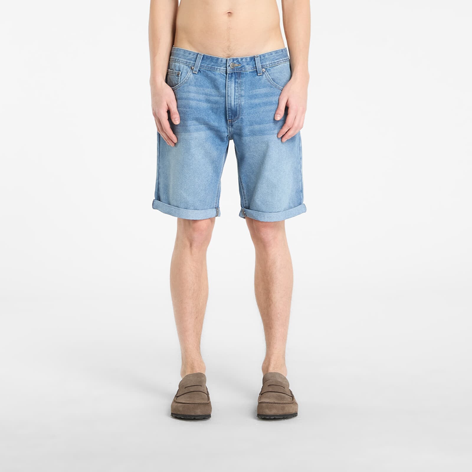 Šortky Horsefeathers Calver Shorts Light Blue 32