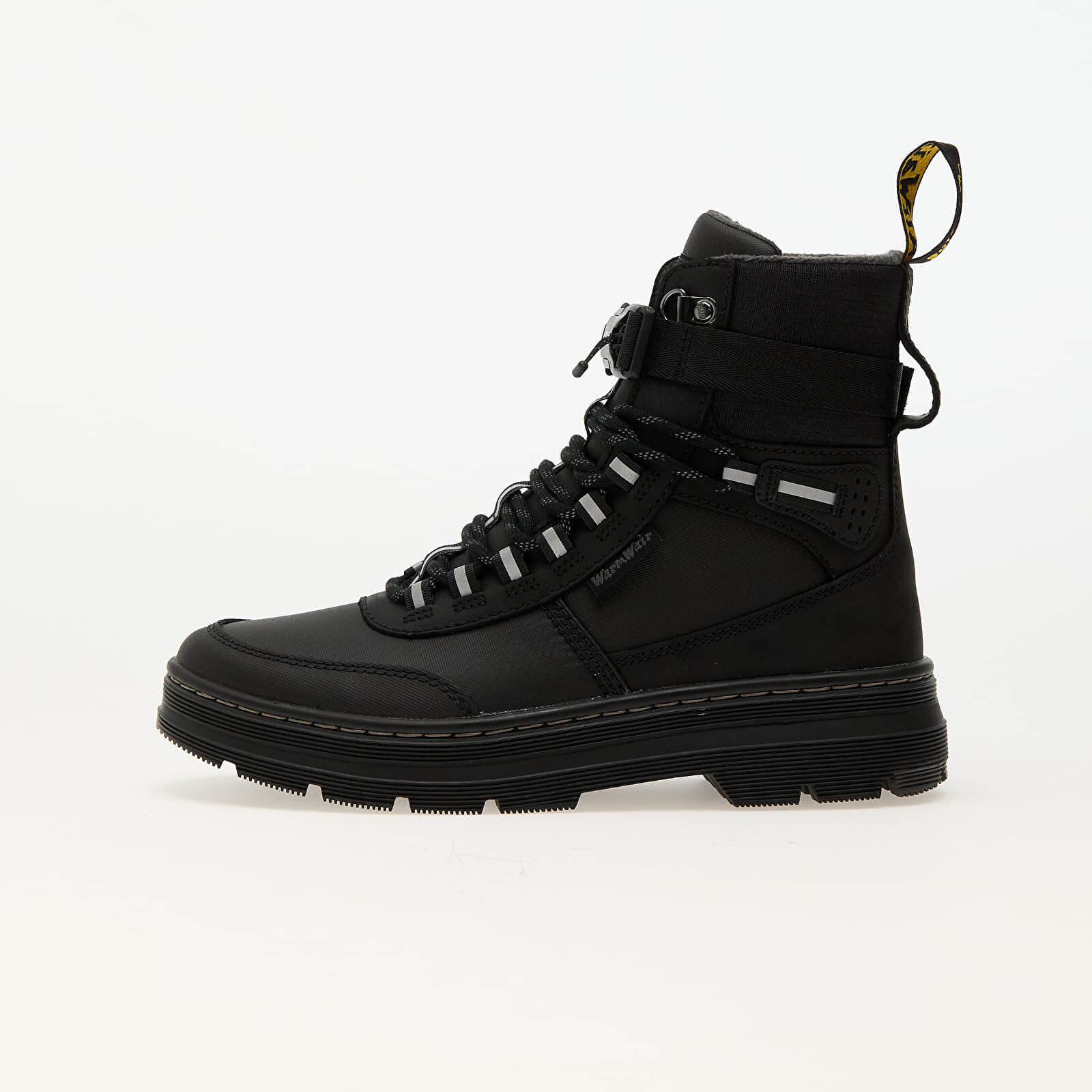 Tenisky Dr. Martens Combs Tech Wx Black Coated RipStop Nylon/ Poly Ripstop/ Republic Wp/ Ajax EUR 36