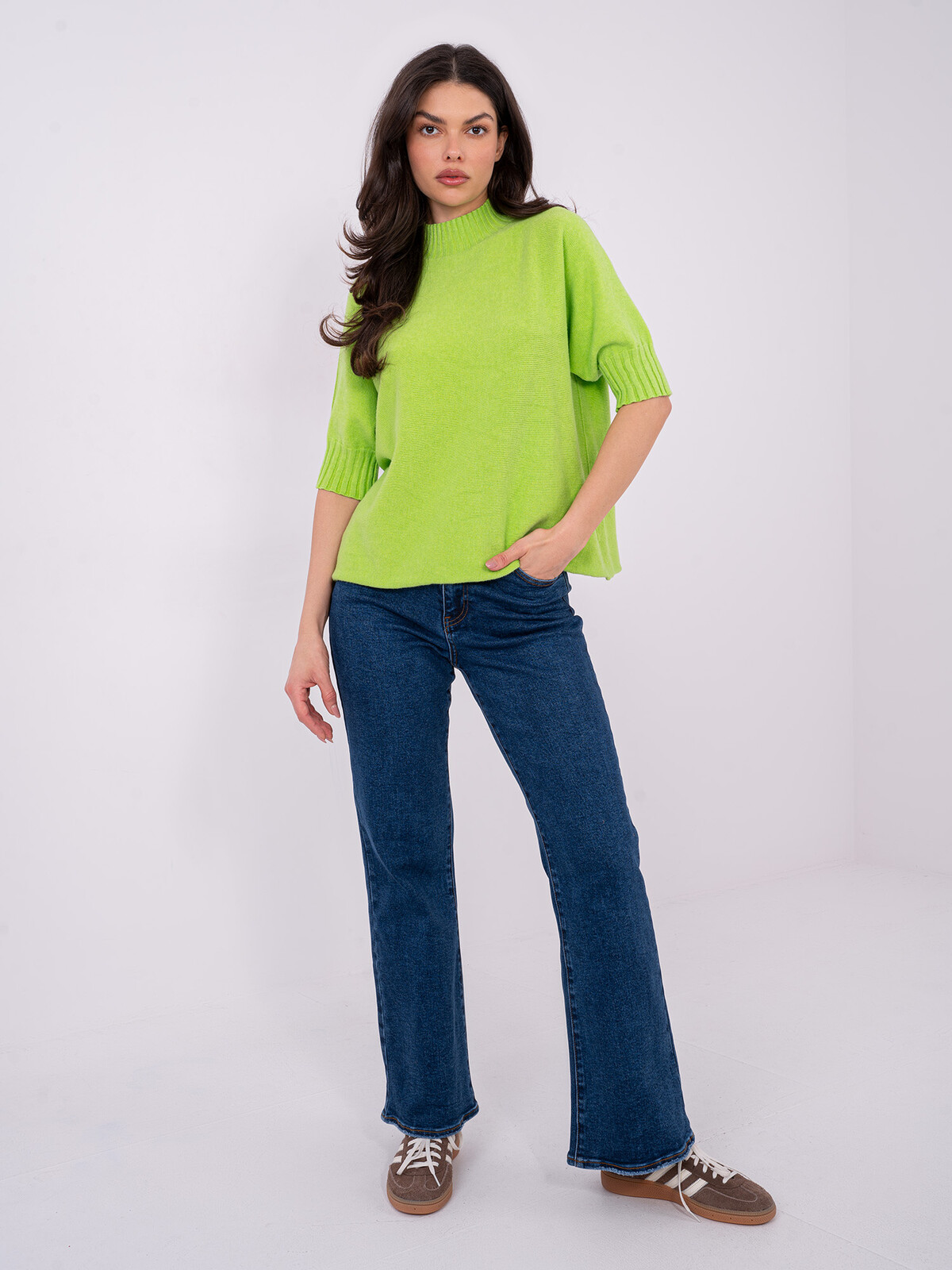 Limetkový sveter s krátkym rukávom